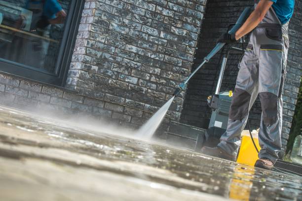Best Pool Deck Cleaning  in Sutter, CA